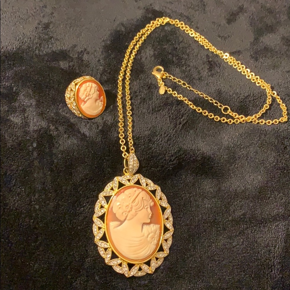 Amedeo Gold Necklace and Ring